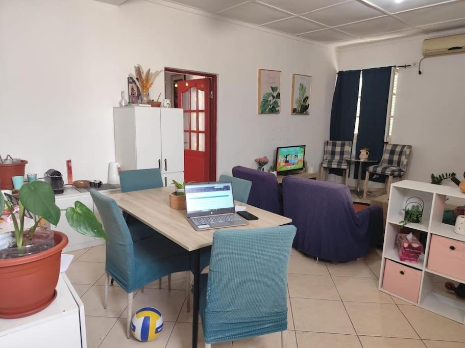 Mendes Family Homestay - B&B In The Heart Of Praia Ngoại thất bức ảnh